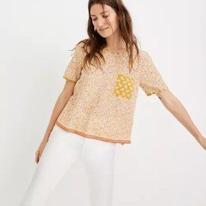 button-back pocket top in jaipur floral